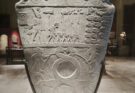 Die Narmer-Palette: Geburtsurkunde des pharaonischen Ägypten